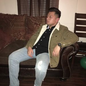 Meet your Posher, Brayham